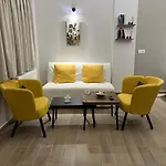 Apartment The M&s